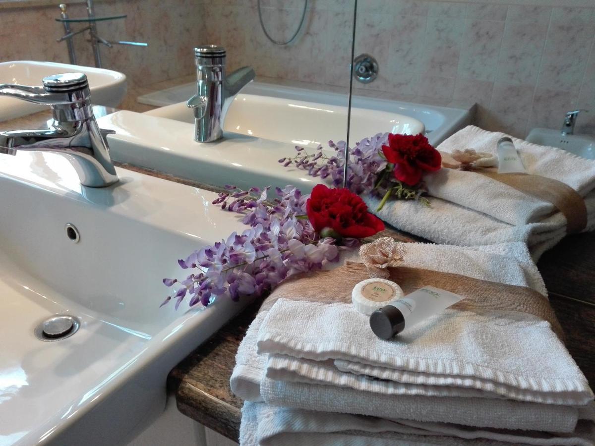 Bed and Breakfast La Vie En Rose Buia Esterno foto