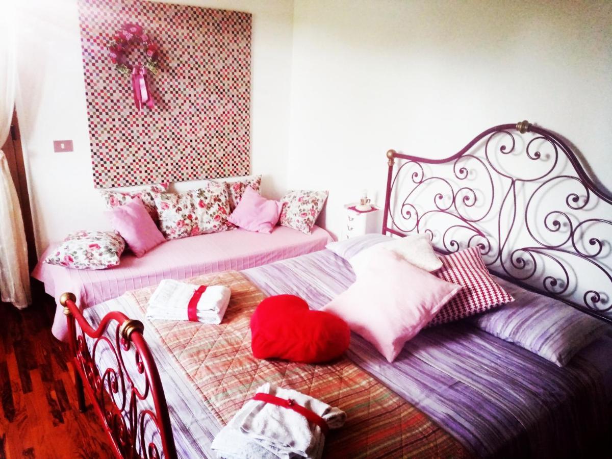 Bed and Breakfast La Vie En Rose Buia Esterno foto