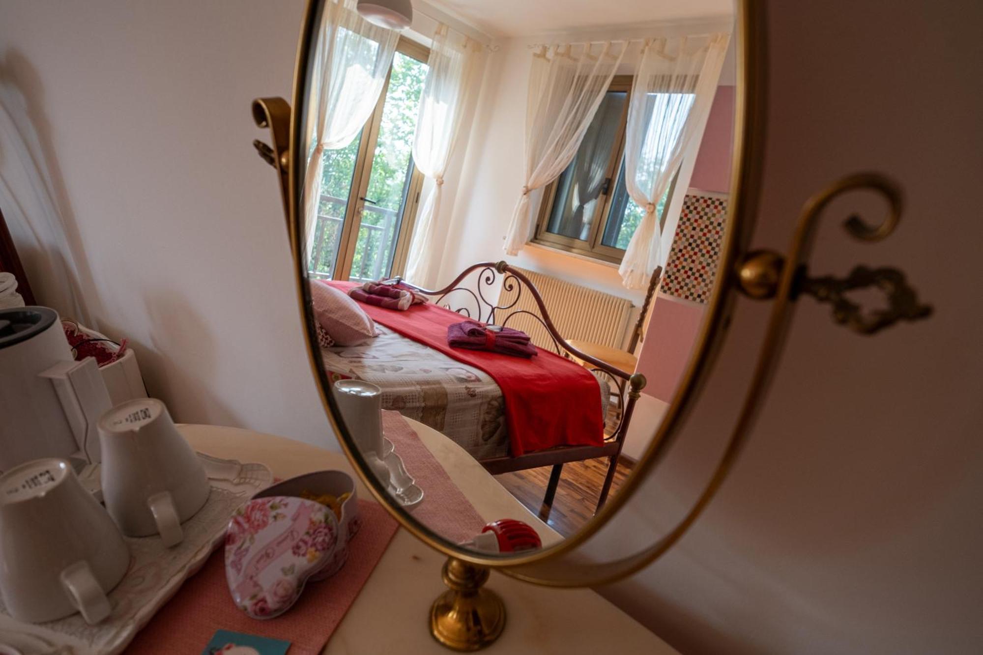Bed and Breakfast La Vie En Rose Buia Esterno foto